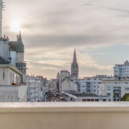 Superbe Chic, Hyper Centre, Vue Chateau, Parking Inclus