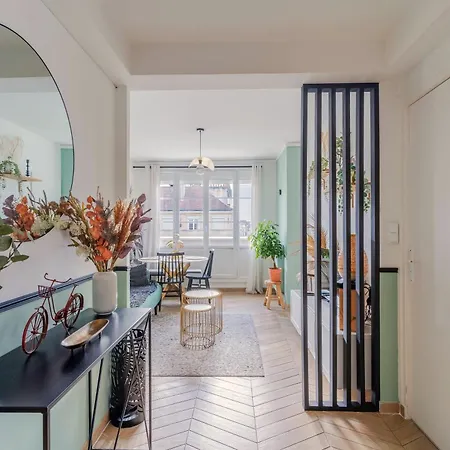 Appartamento Superbe Chic, Hyper Centre, Vue Chateau, Parking Inclus Caen