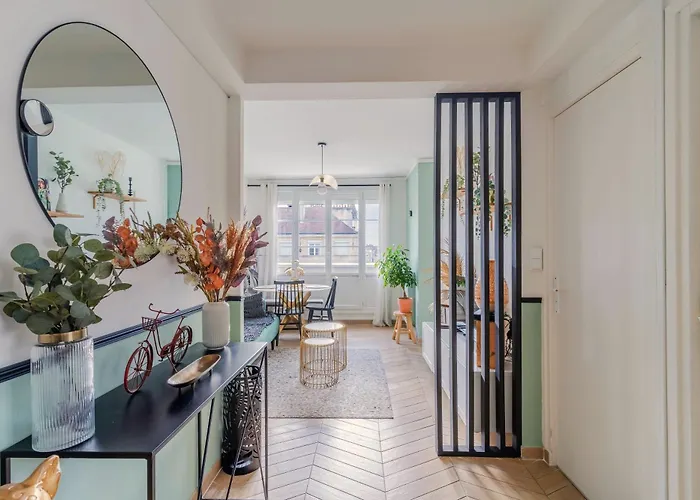 Appartamento Superbe Chic, Hyper Centre, Vue Chateau, Parking Inclus Caen